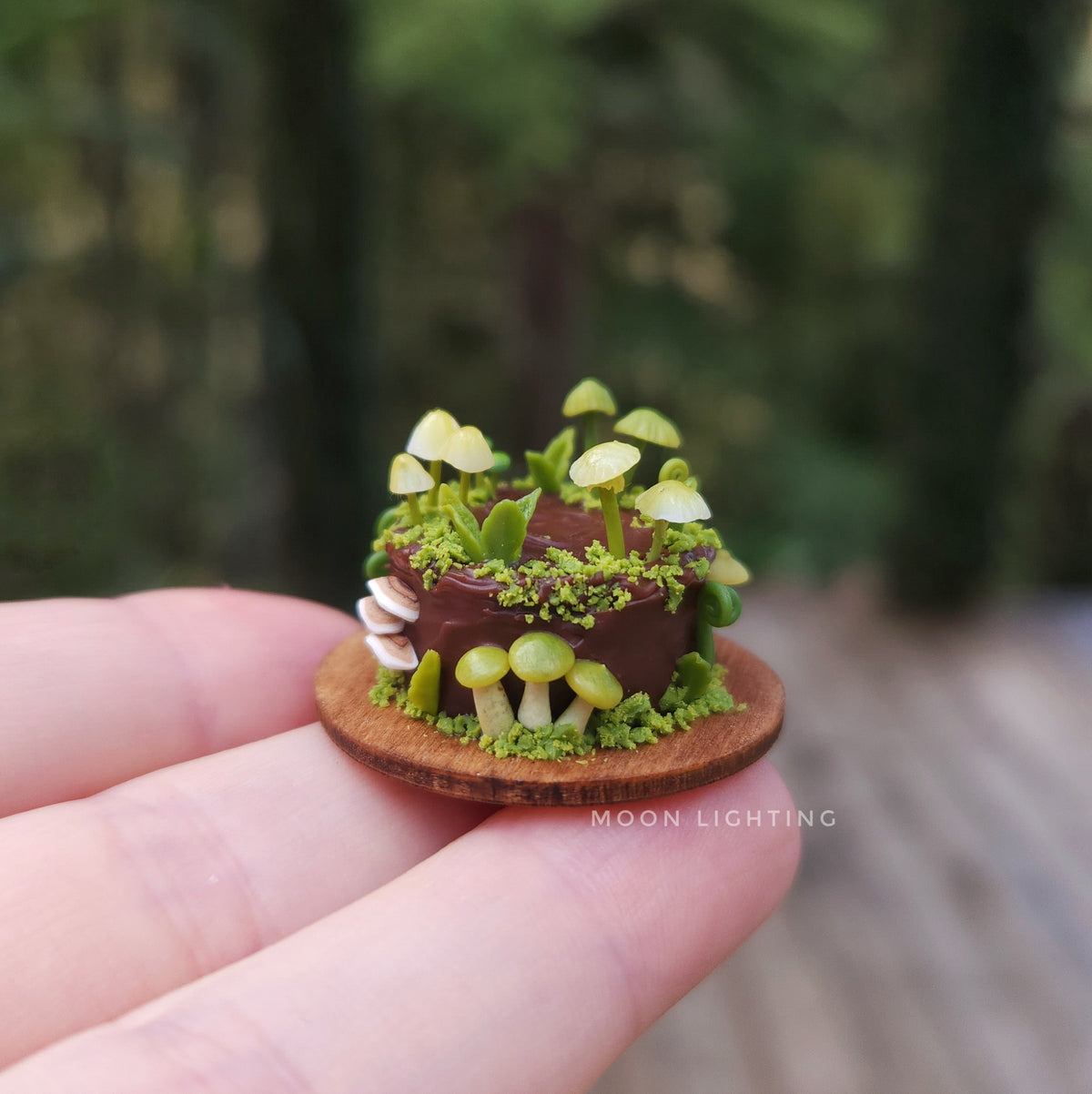 Toad stool cake (green)