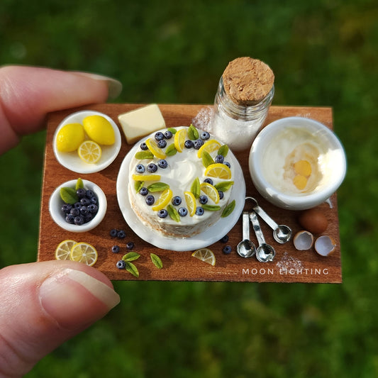 Lemon and blueberry cake board